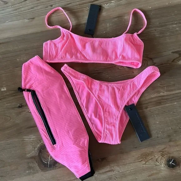 TRIANGL PIPA CHEEKY DANDY CANDY + FANNY PACK NEW WITH TAGS - Picture 1 of 4